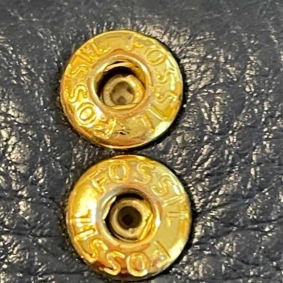 FOSSIL Navy Woman's Billfold Wallet - Picture 8 of 11